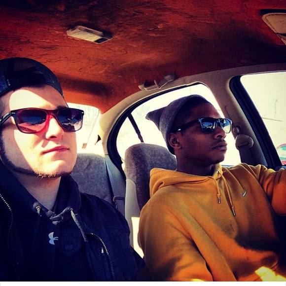 Meet your Posher, Tyler - Picture 1 of 1